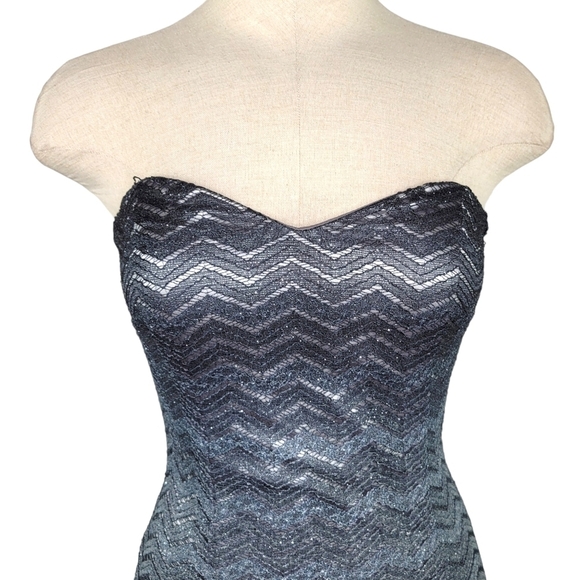 Betsy & Adam Strapless Gray Ombre Glitter Chevron Floor Length Gown Dress Size 2 - Picture 2 of 13